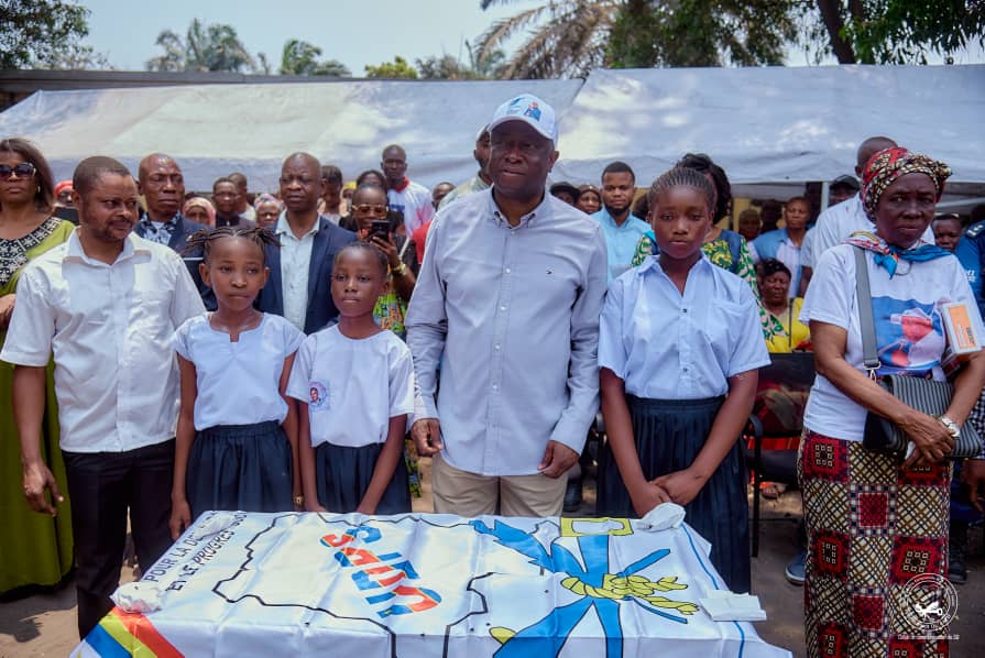 Kabuya et les eleves 3